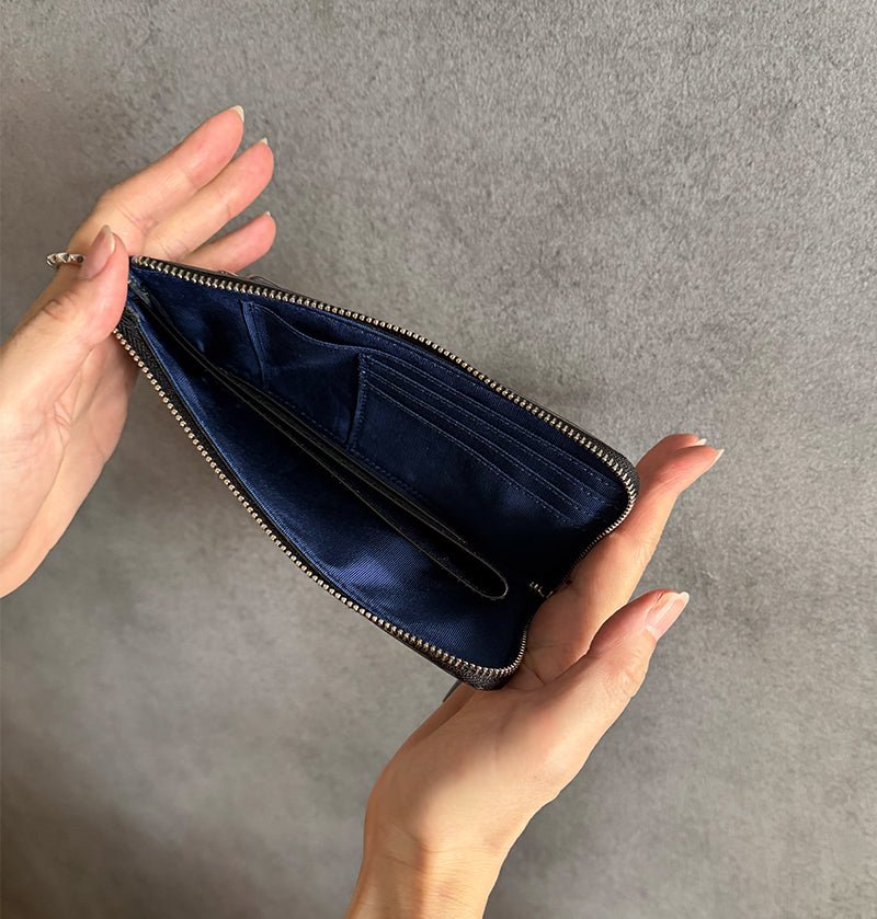L Zip Wallet | 「霧（Kiri）」夜霧のようなグラデーションのコンパクト長財布 - Coquette Online Shop
