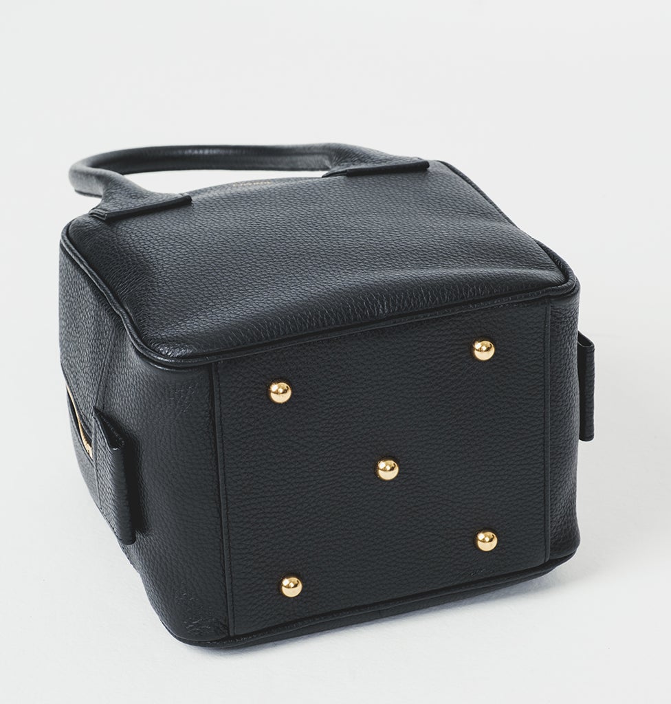 Cubic キュービック BK - Coquette Online Shop